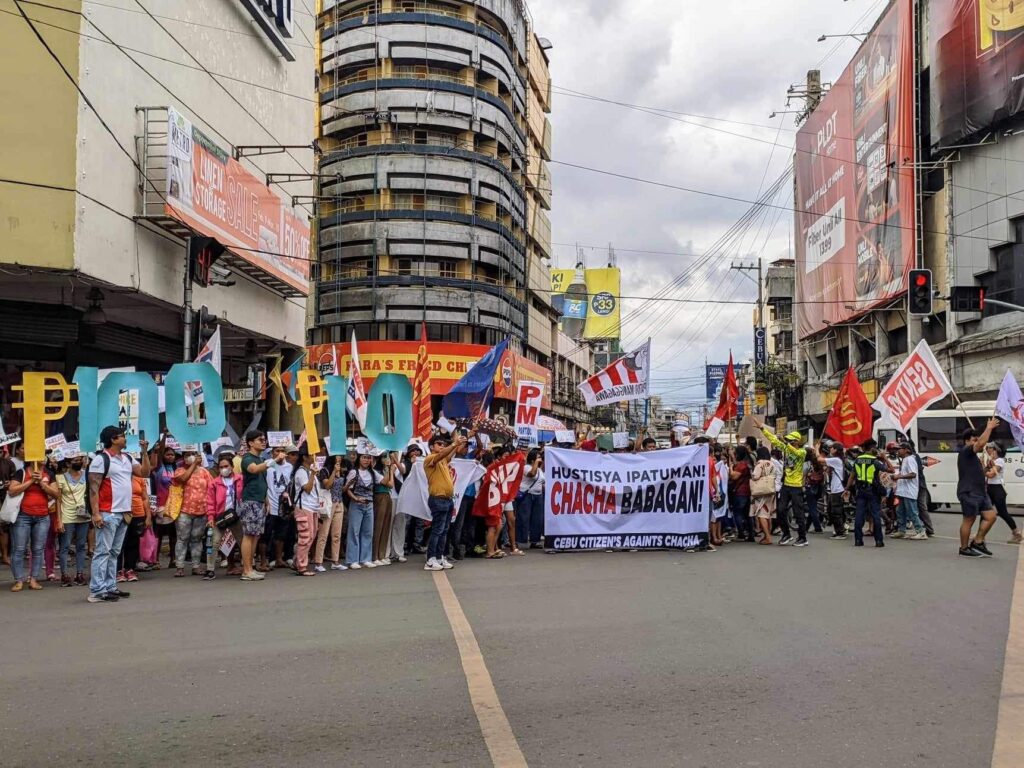 700 protesters rally against ‘cha-cha’ in cebu city