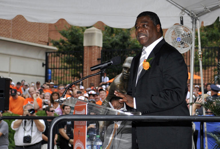 Hall of Fame player Eddie Murray speaks to the crowd after the unveiling of his statue as part of the Orioles Legends series prior to a game against the Kansas City Royals at Oriole Park at Camden Yards in Baltimore, MD on August 11, 2012.