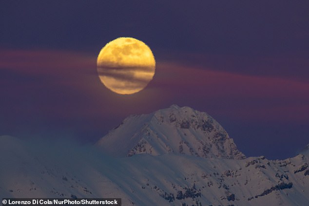 full snow moon will light up skies around the world tonight - here's the best time to see the astronomical display