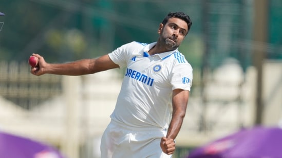 'no need to replicate bashir...': india bowling coach's firm message for r ashwin as england take control in 4th test