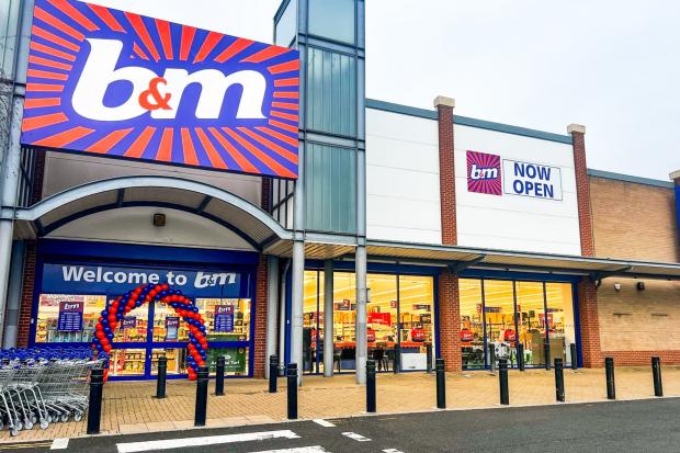 New B&M Store To Open In Former Bed Shop In New Cross Gate TOMORROW