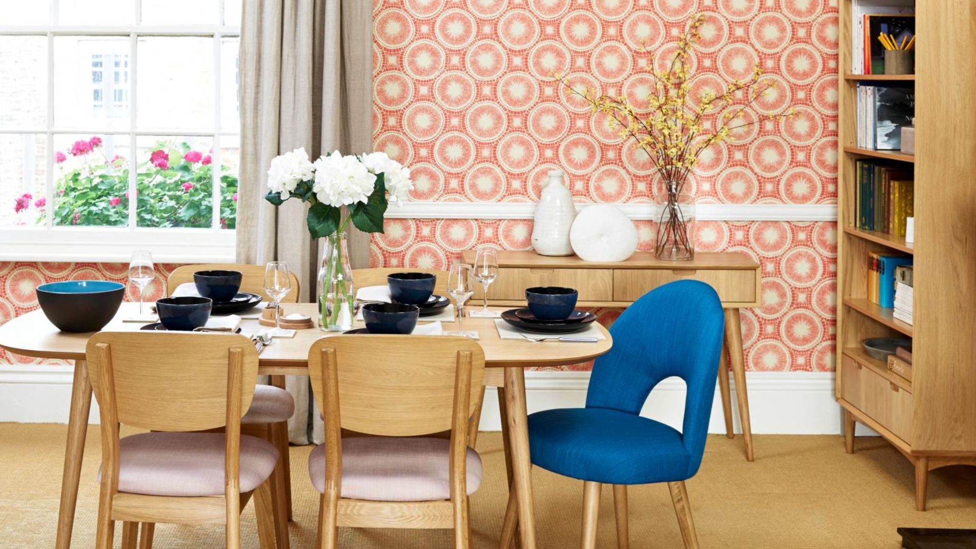 How to make a small dining room look bigger — 7 clever tricks design ...