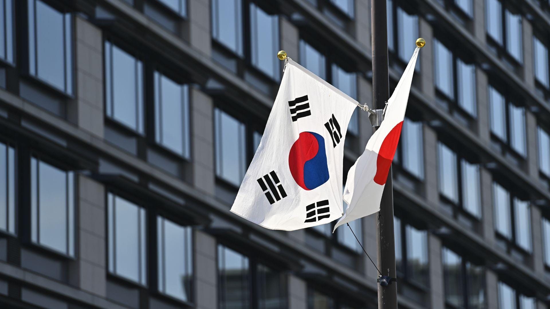 como uma mala dior abalou o mundo da política sul-coreana