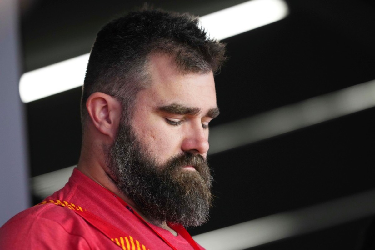 eagles’ jason kelce says he’s still weighing potential retirement ahead of 2024 season
