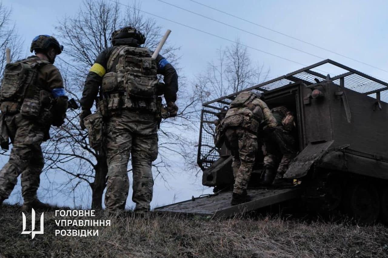 ukrainian analogs of the us humvee, maxxpro, and m113 go into battle against russia, say reports