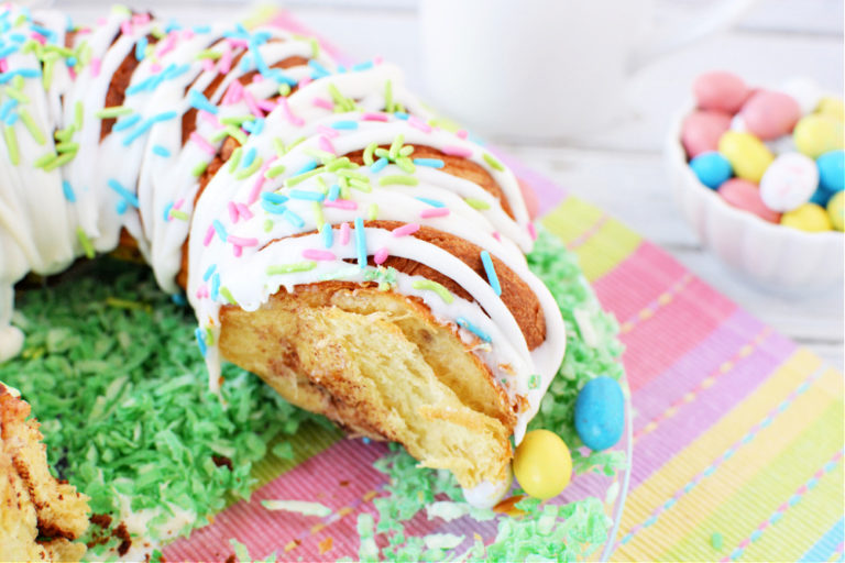 30 Perfectly Divine Easter Dessert Recipes
