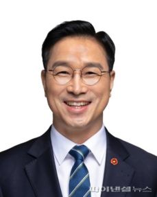 〔속보〕민주당, 제주 김한규⋅위성곤 후보 단수 공천