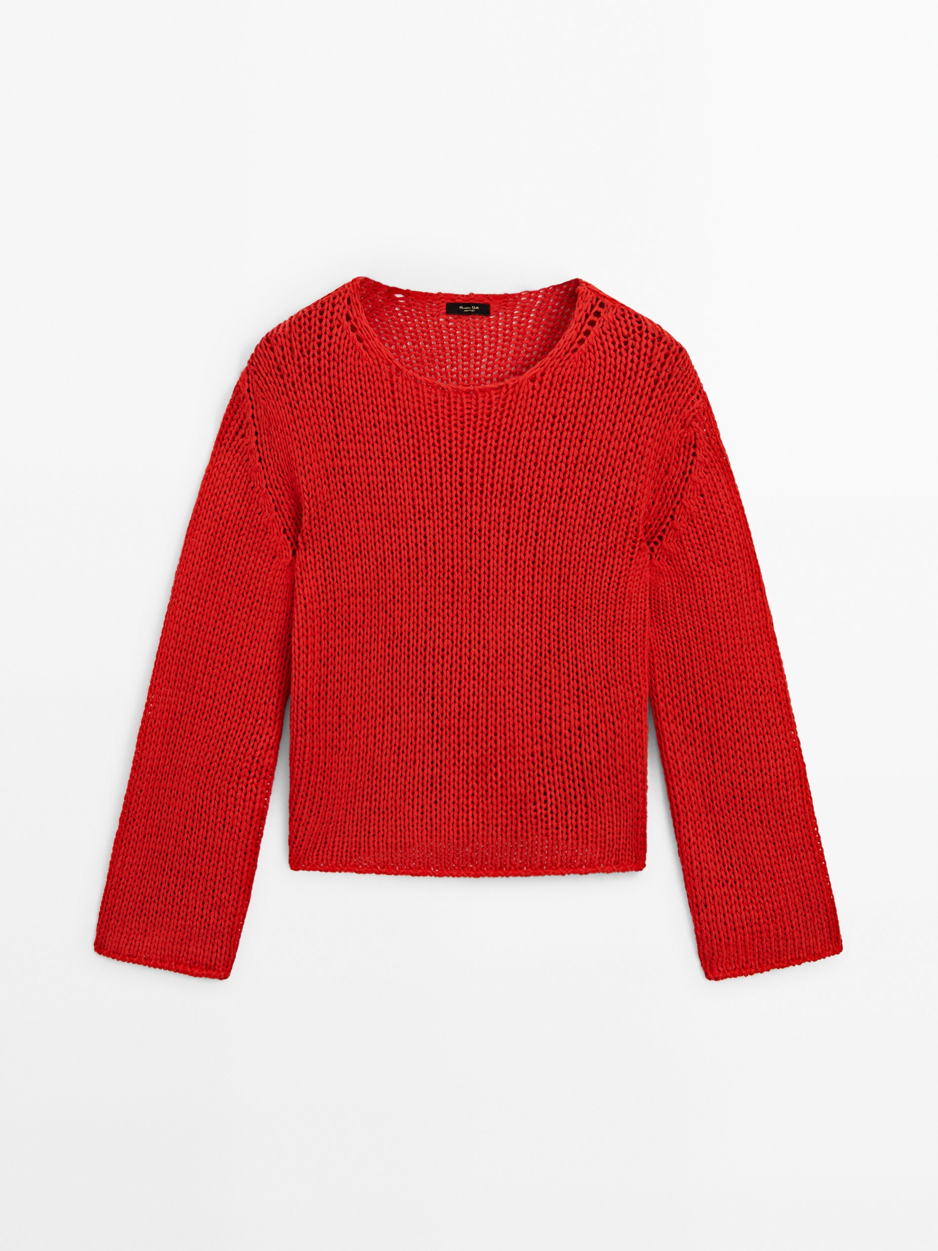 estos 5 jerséis rojos son lo mejor que puedes llevar de aquí a primavera