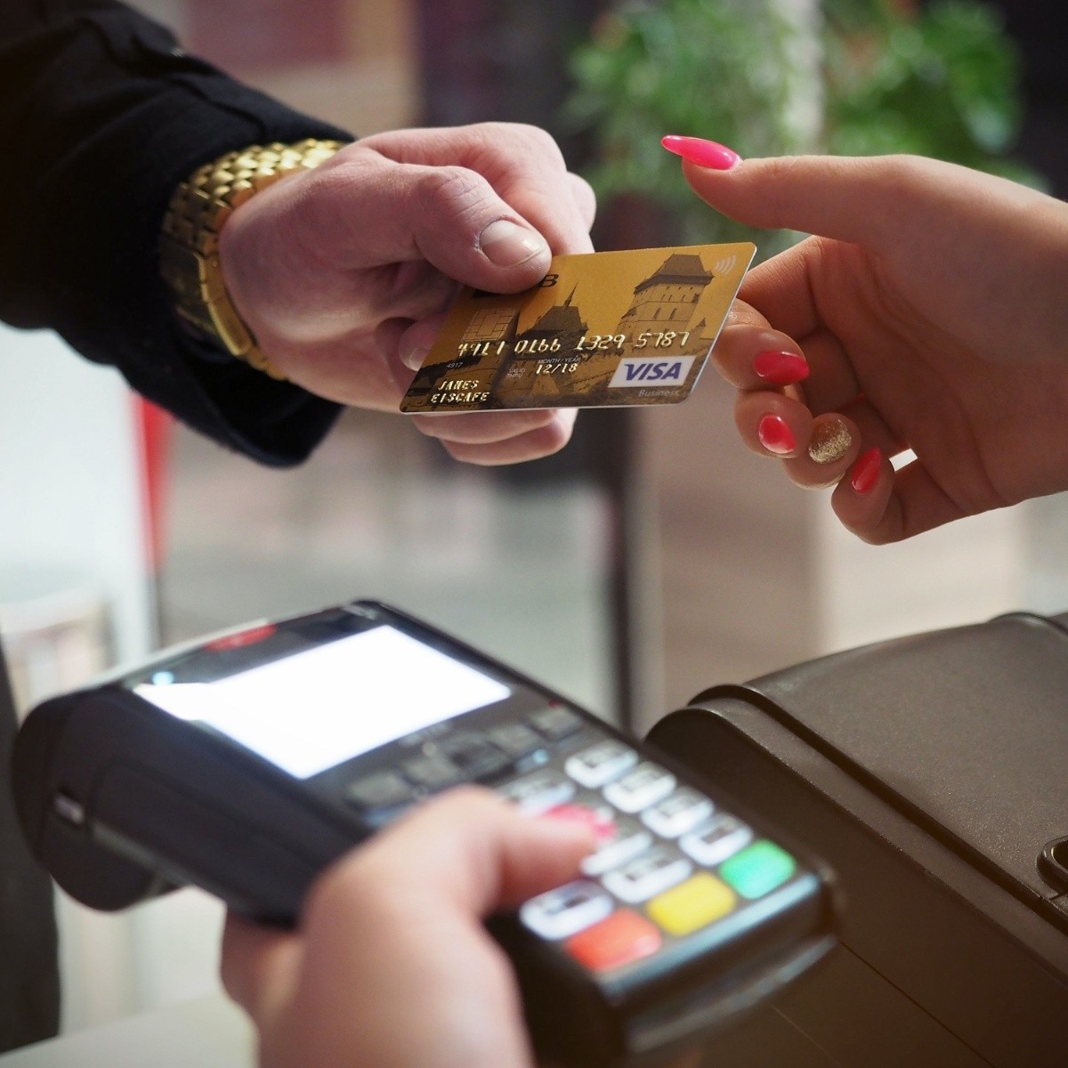 errores comunes al usar una tarjeta de crédito: lecciones clave para manejar tus finanzas