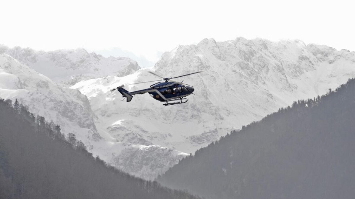 une avalanche fait quatre morts et trois blessés dans le massif central
