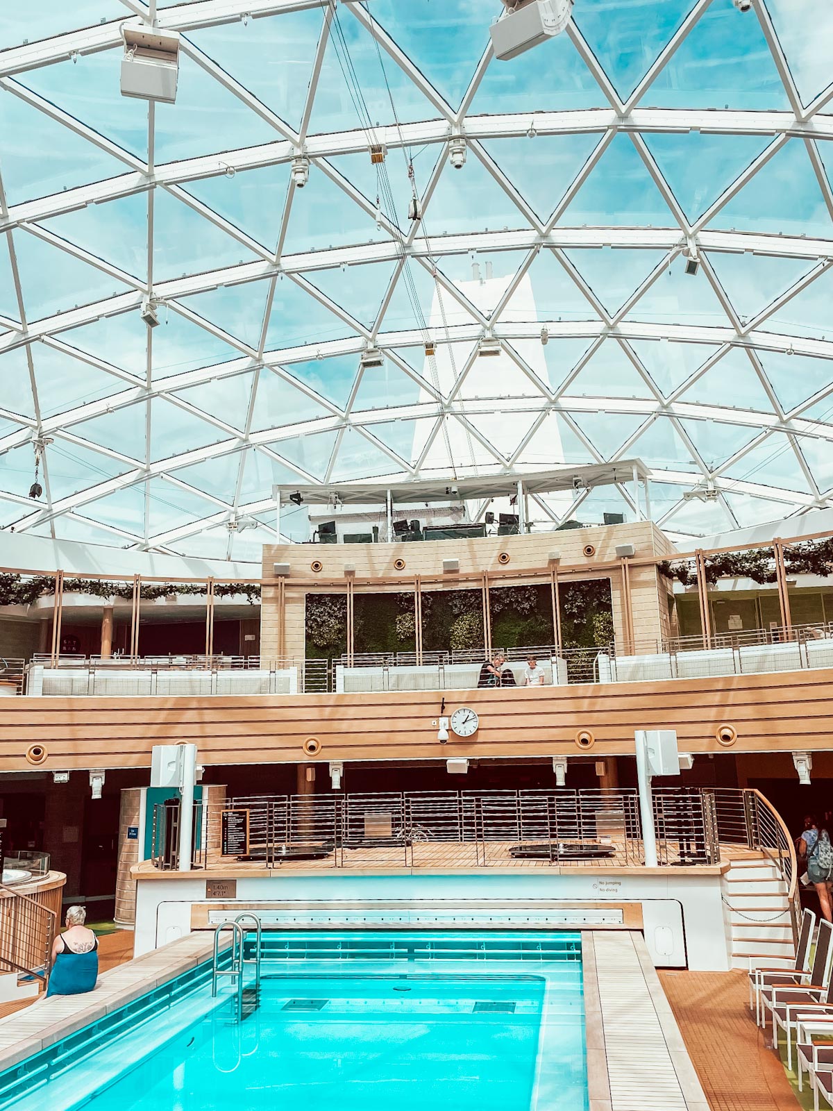 Skydome Pool on P&O Iona