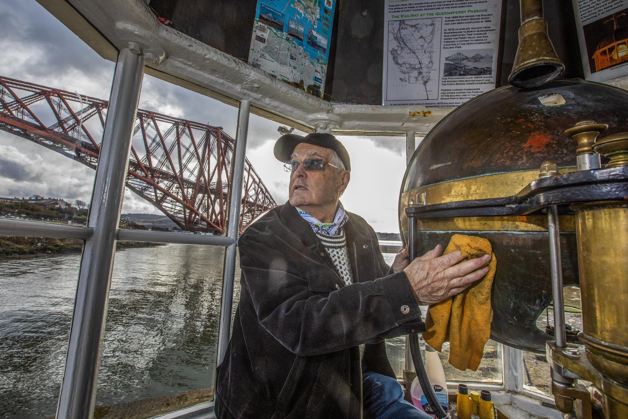 inside the world's smallest working 'lighthouse' in the forth which can shine for three miles and is powered by vegetable oil