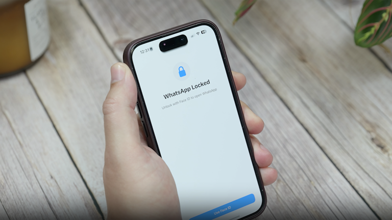how-to-lock-whatsapp-on-iphone-with-face-id-or-a-passcode