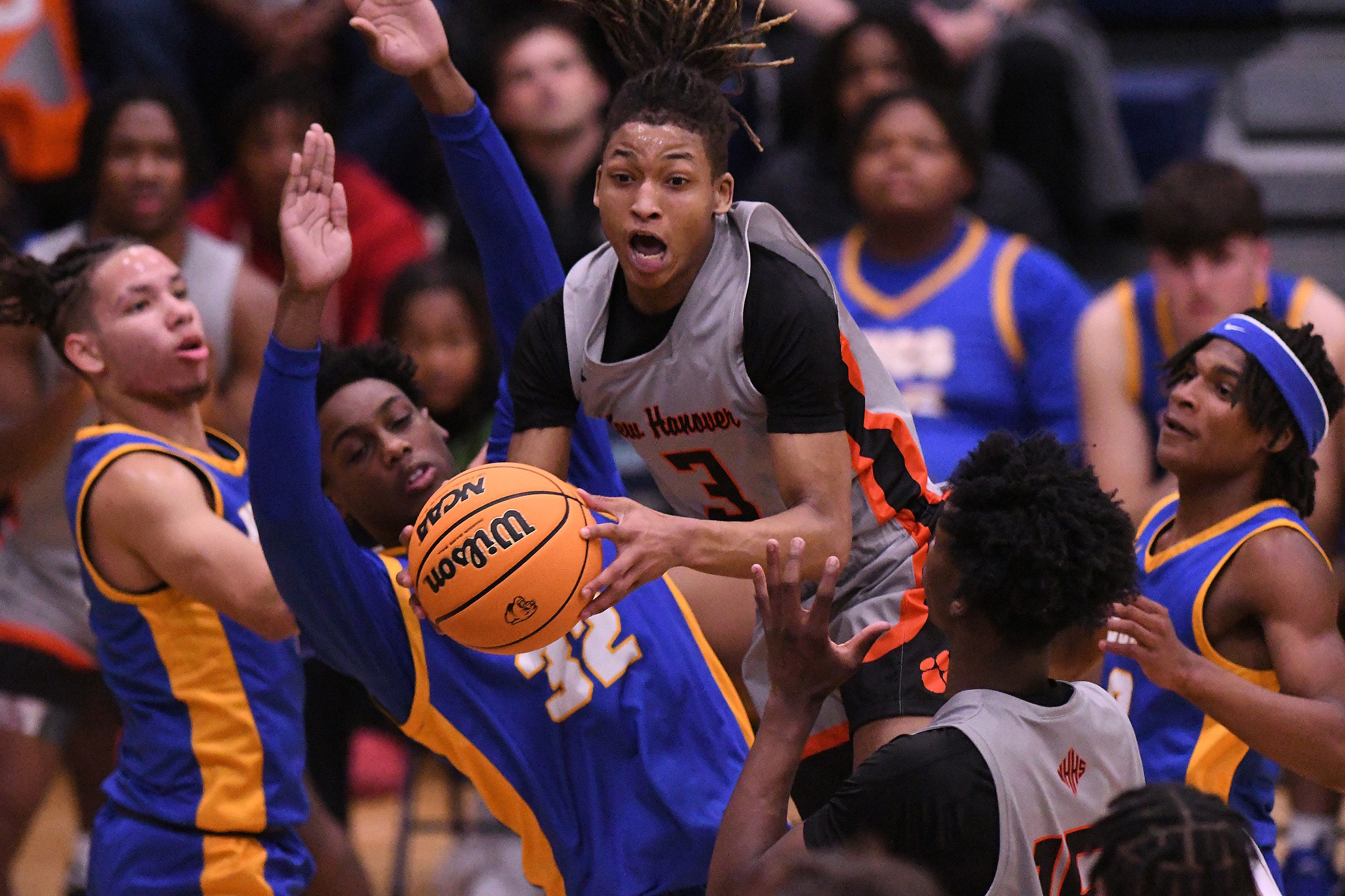 NCHSAA Basketball Playoffs: 4th-round Scores For Boys And Girls In The ...