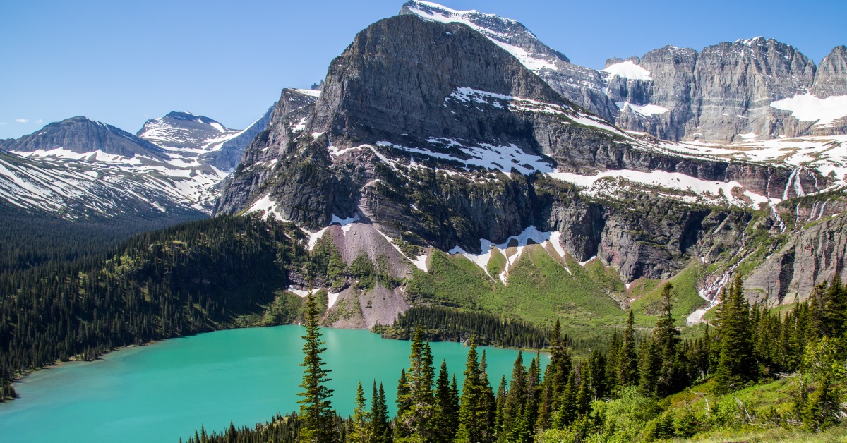 15 Glaciers You Can Actually Visit (Two Are in The U.S.)