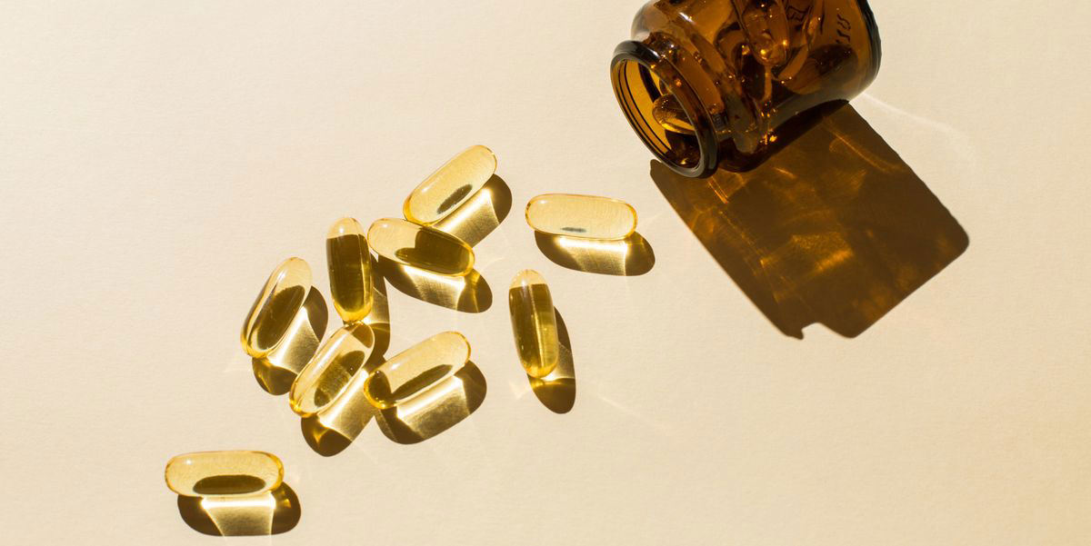 The Right Time to Take Fish Oil Supplements to Reap All the Benefits