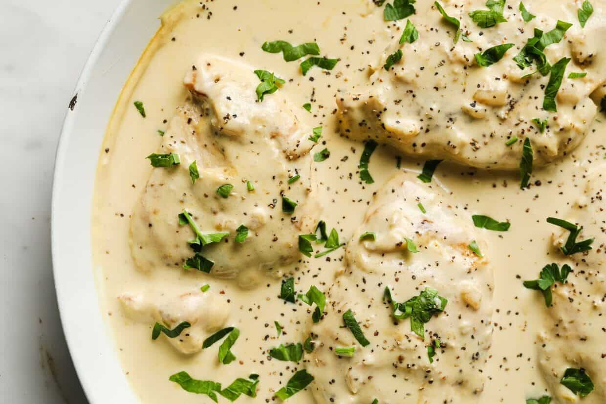 <p>Ready in 30 minutes, this creamy garlic chicken is cooked all in one skillet. It’s the answer on nights when you’re craving something flavorful but can’t handle much cooking. Quick, creamy, and effortless.<br><strong>Get the Recipe: </strong><a href="https://realbalanced.com/recipe/one-pan-low-carb-creamy-garlic-chicken/?utm_source=msn&utm_medium=page&utm_campaign=msn">Creamy Garlic Chicken</a></p>