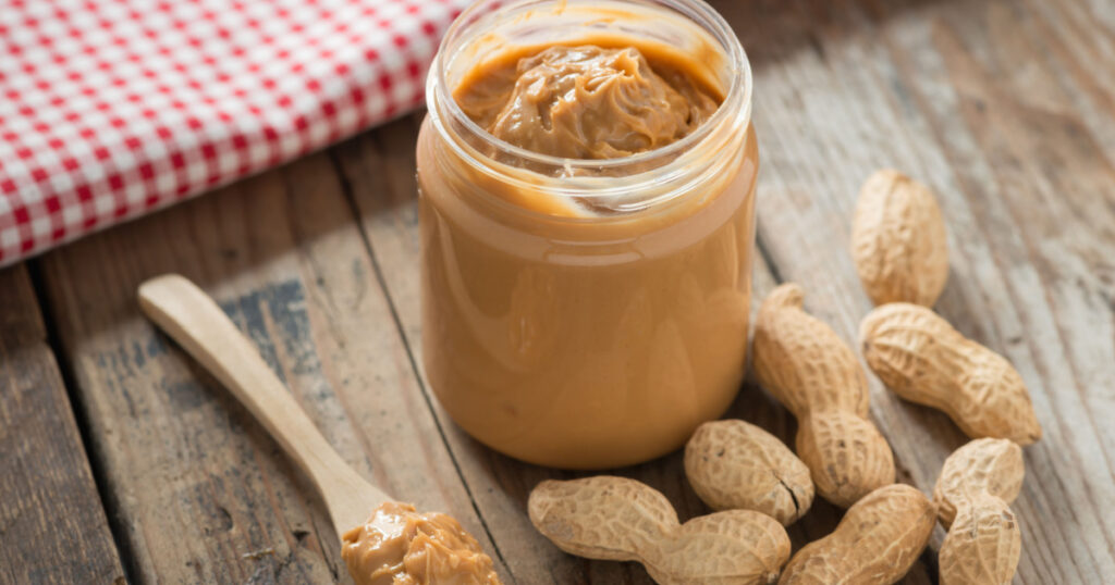 9 Reasons to Start Eating Peanut Butter