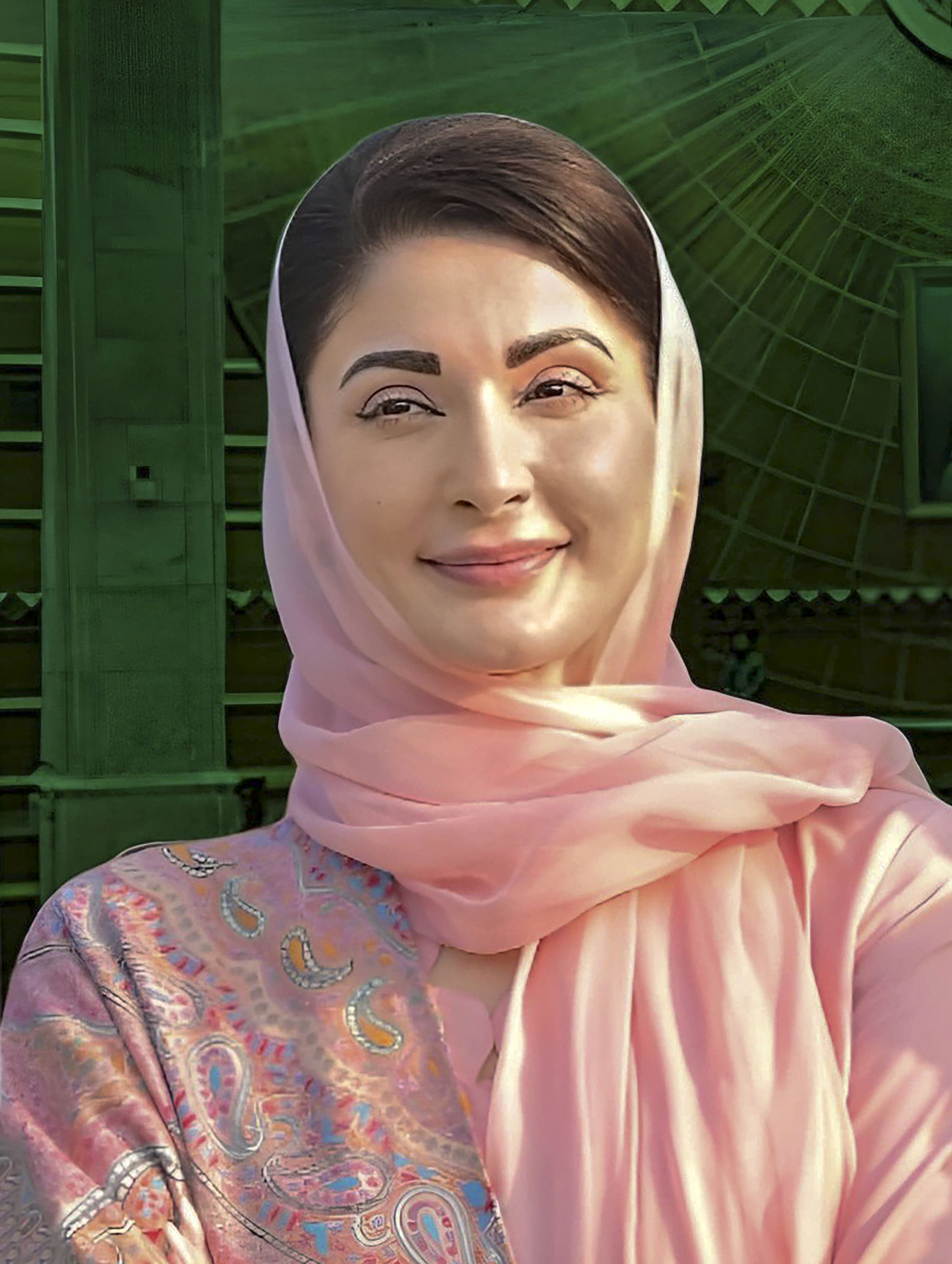 Maryam Nawaz: Nawaz Sharif's Political Heir Becomes Pakistan's First ...