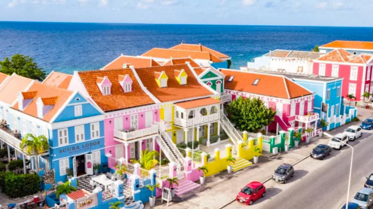 Discovering Curaçao Island: A Caribbean Paradise