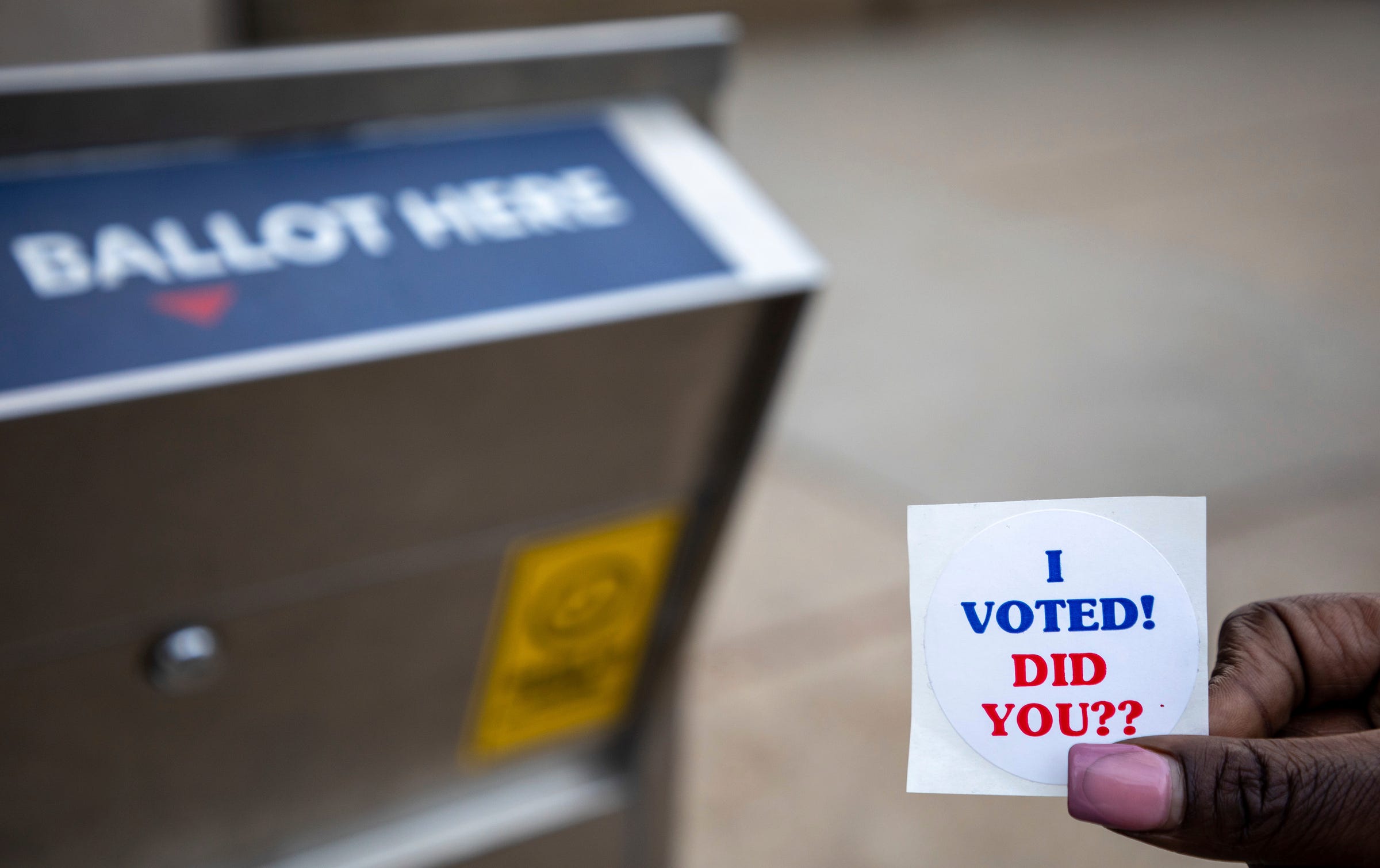 Michigan Primary 2024: Who's On The Ballot, Voting Hours For Today's ...