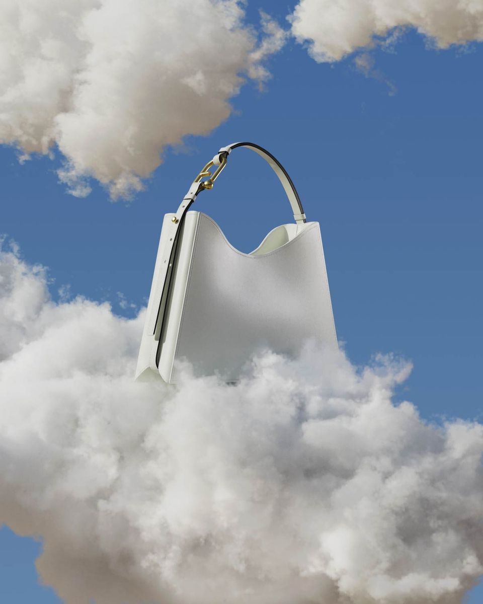 la nuova borsa furla nuvola presentata durante la milano fashion week