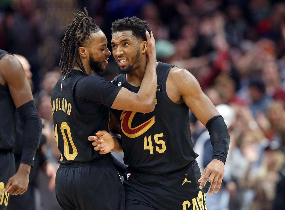 donovan mitchell unleashes on darius garland critics after cavs’ win over wizards