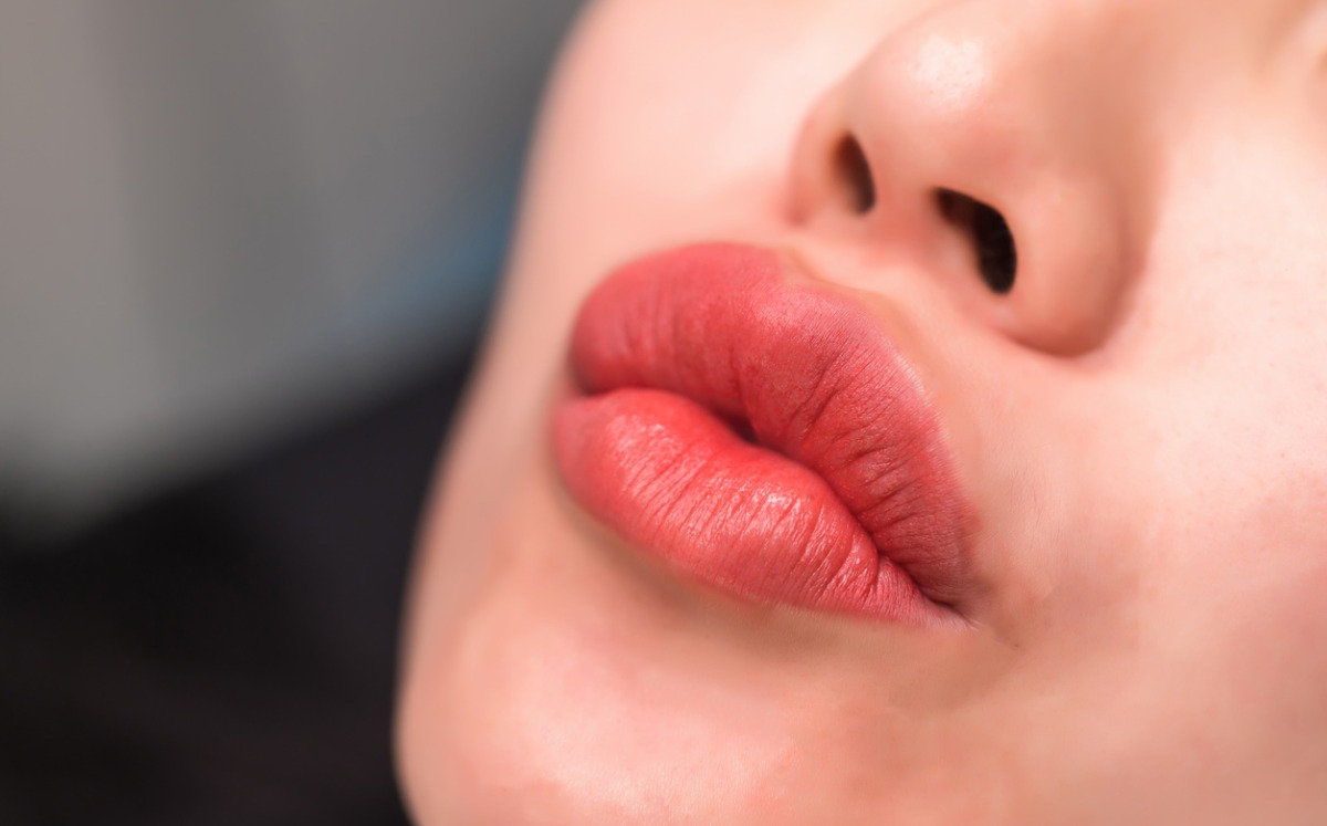color natural de tus labios reflejan mucho sobre tu salud: 3 señales de alerta