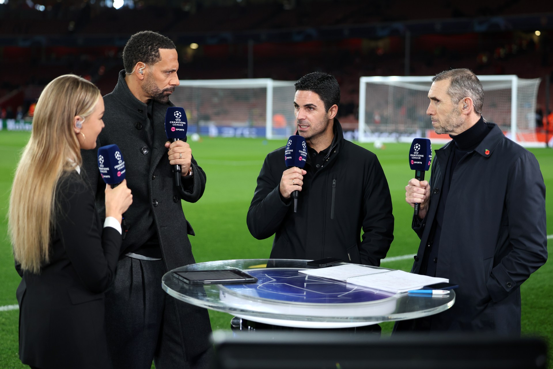 mikel arteta would '100 per cent' leave arsenal to manage man utd, says rio ferdinand