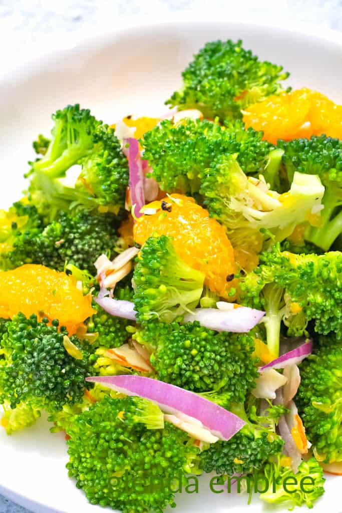 Crunchy Broccoli Salad With Grapefruit Vinaigrette: Bright, Refreshing 