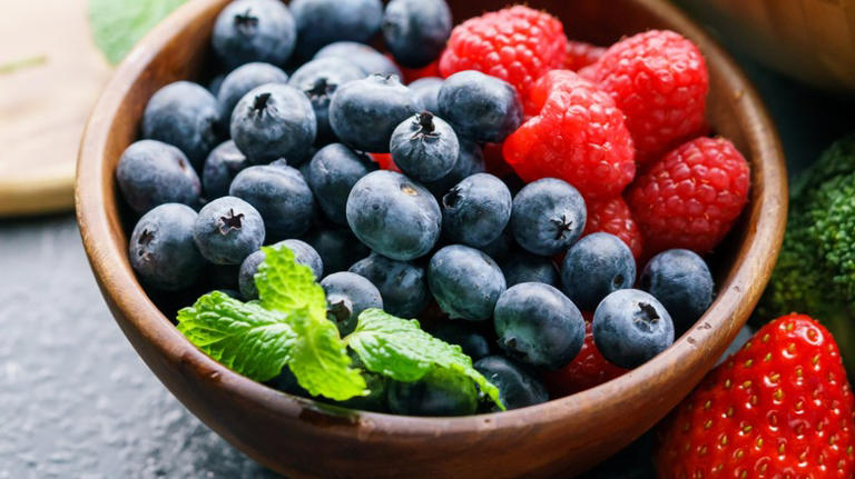 5 Best Herbs To Take Your Fruit Salad To The Next Level