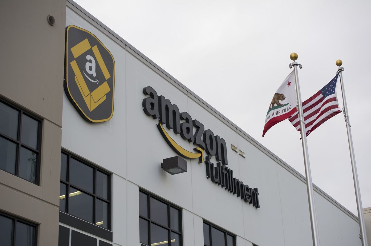 amazon, warehouse boom fades, and the hopes of a california region fade with it