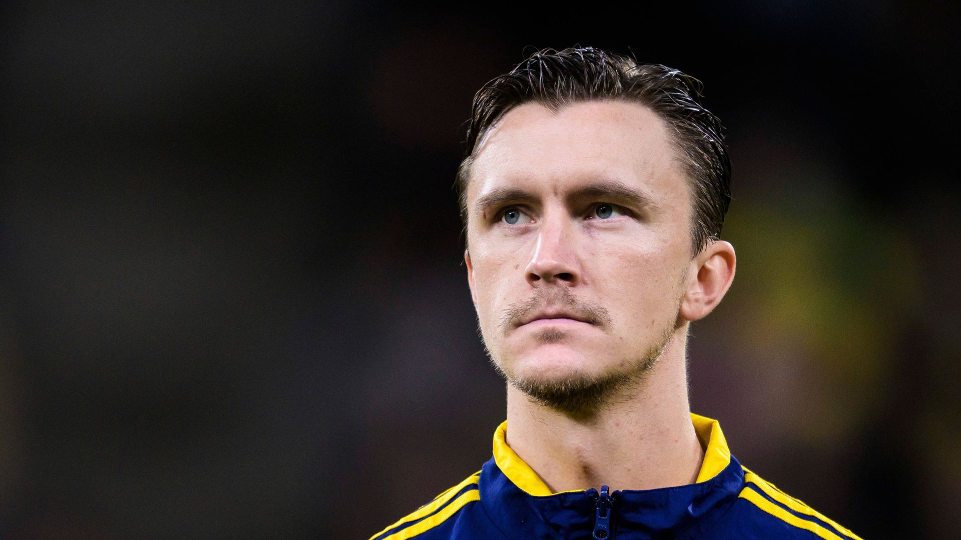 fußball: schwedischer profi kristoffer olsson muss wegen hirnerkrankung künstlich beatmet werden