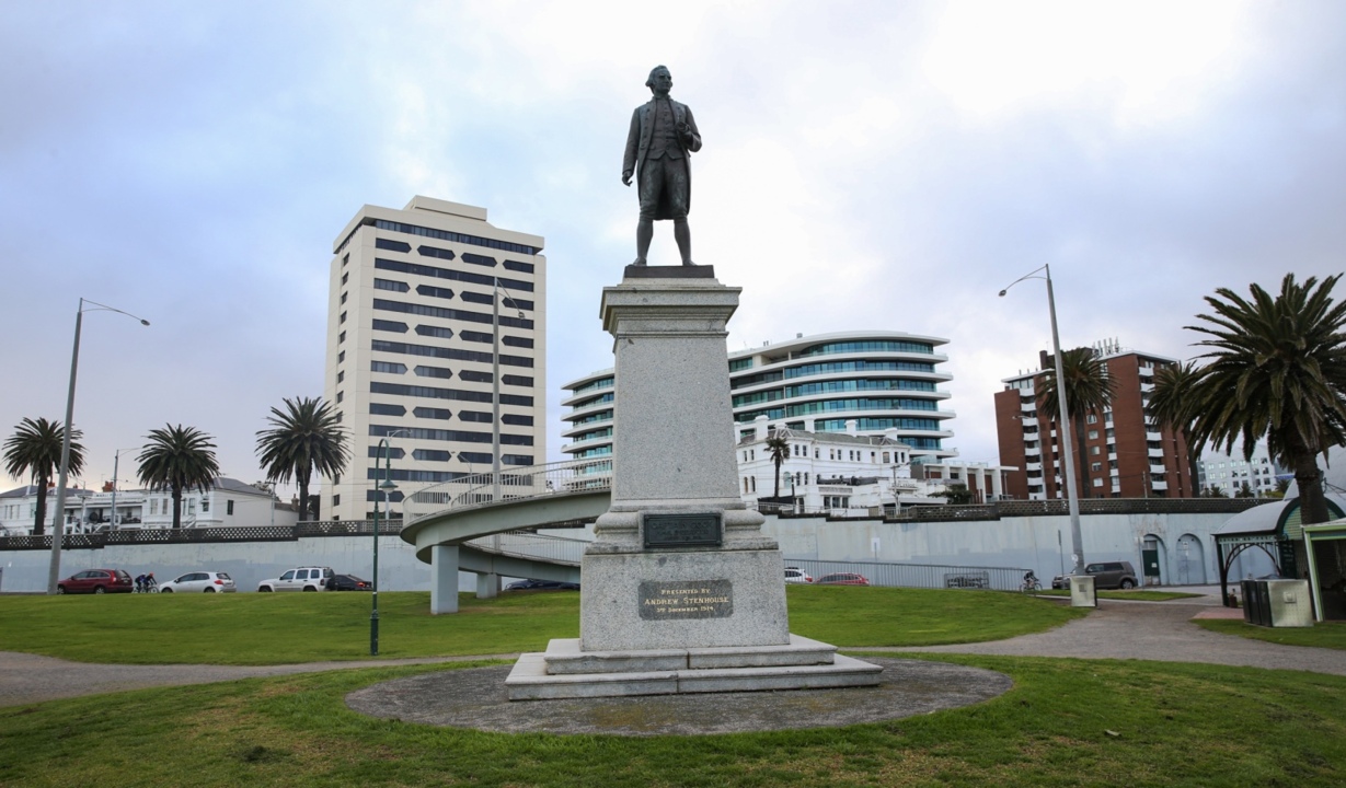 'unhinged left': steve price slams destruction of captain cook statue