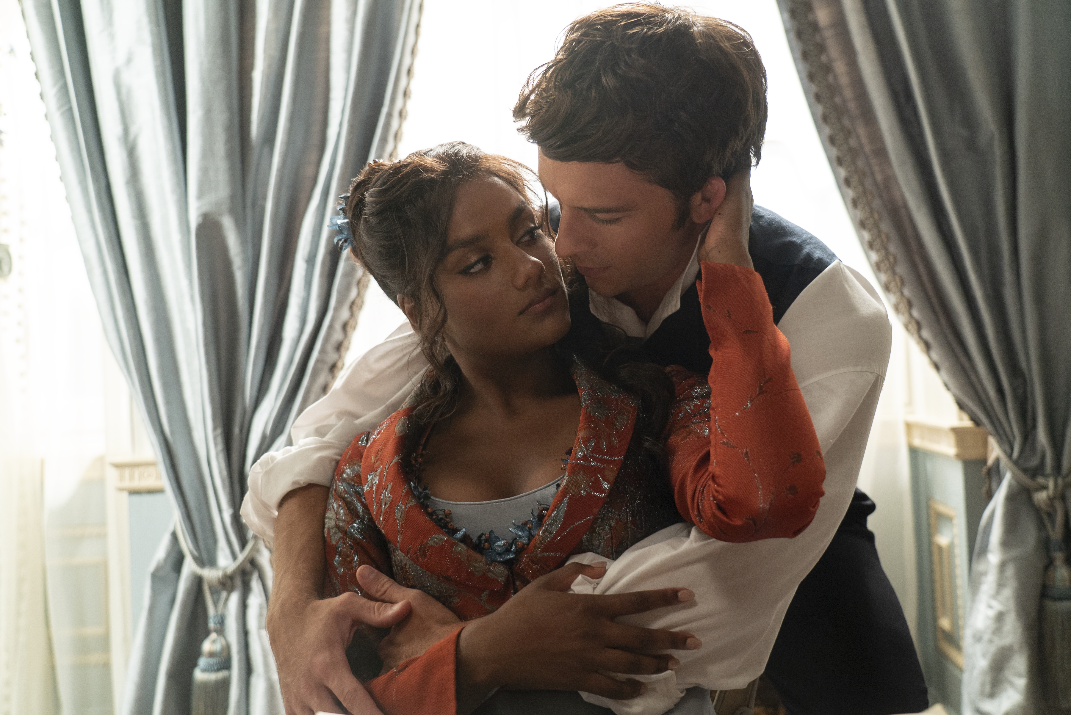 <p>Simone Ashley plays Kate Sharma -- the new Viscountess Bridgerton -- and Jonathan Bailey plays Viscount Anthony Bridgerton in episode 1, season 3 of "Bridgerton," which debuts on Netflix on May 16, 2024.</p><p>"It's going to be tantalizing," Jonathan told E! News of the show's third season, assuring fans, "It's going to be good. And also, my brother Luke Newton is bringing the heat with Nicola [as Colin and Penelope, the new leads]. So it's going to be great."</p><p>Simone also spoke to E! News, sharing that season 3's episodes will "get super steamy" and that fans can expect "condensation central."</p><p>MORE: <a href="https://www.wonderwall.com/celebrity/things-to-know-about-bridgerton-hunk-jonathan-bailey-fun-facts-574274.gallery">Everything you might not know (but should!) about "Bridgerton" star Jonathan Bailey</a></p>