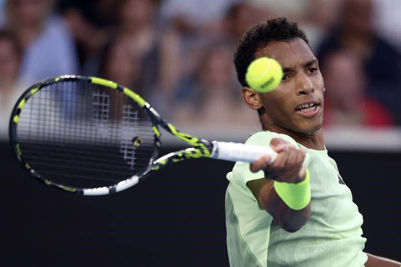 auger-aliassime bounced from mexican open after first-round loss to qualifier