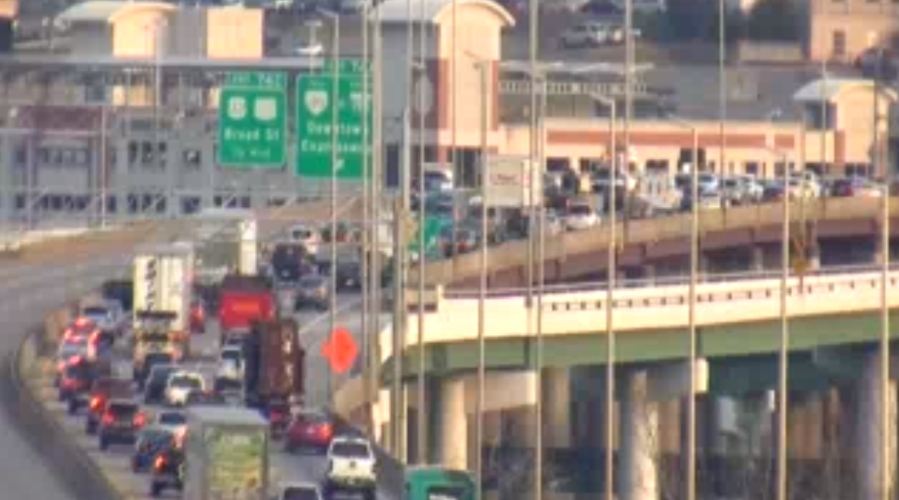 Crash On I-95 Causes Delays In Richmond Near James River Interstate Bridge