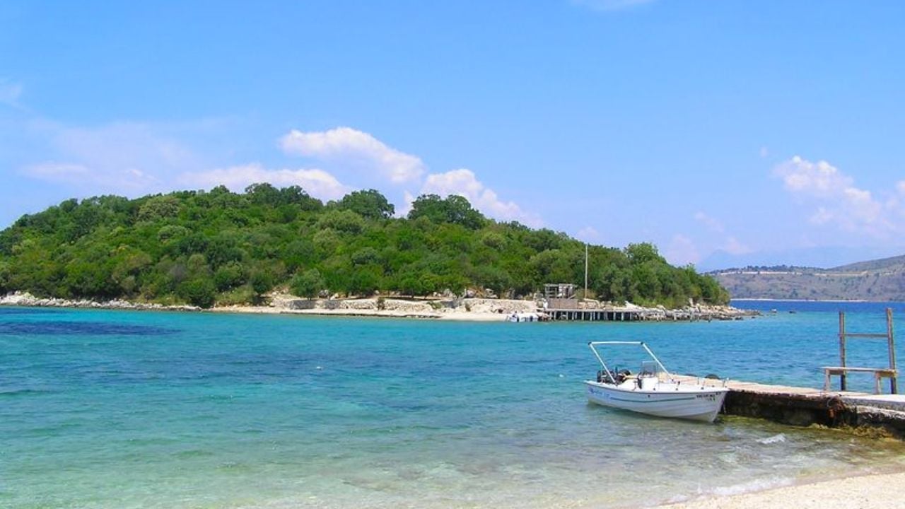<p>Kasmil is a new tourist hotspot on the outskirts of Saranda. It is very close to the Greek border, and right across a small bay is the Greek island <a href="https://wealthofgeeks.com/things-to-do-in-corfu-greece/">Corfu</a>. Ksamil is a great place to take a vacation, and you should take your chance while you can to have a cheap vacation because the prices have already increased.</p>