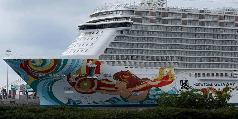 Norwegian Cruise’s stock jumps after company says it expects profit this quarter