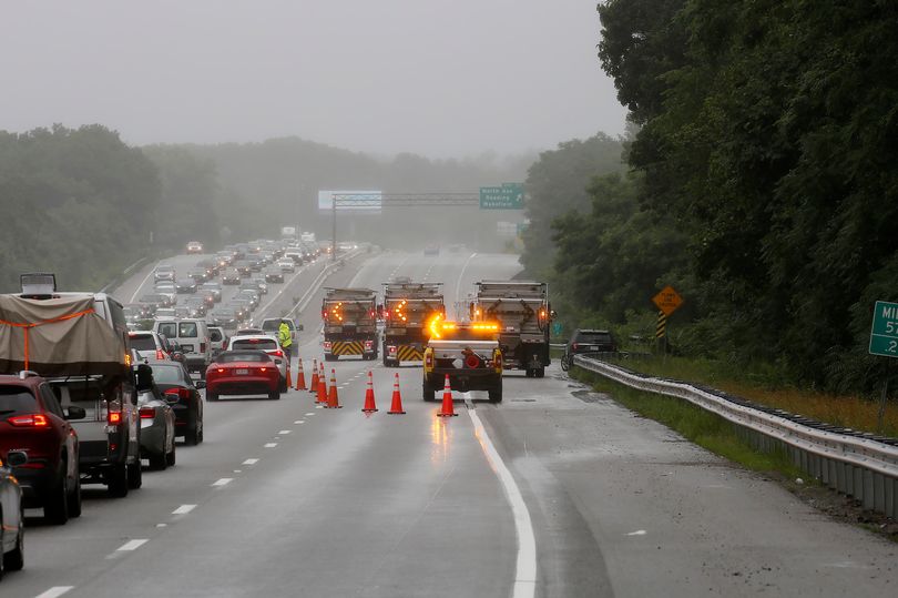 Massachusetts Prisoner Who Escaped During A Traffic Jam On The Highway   BB1iYRGT.img