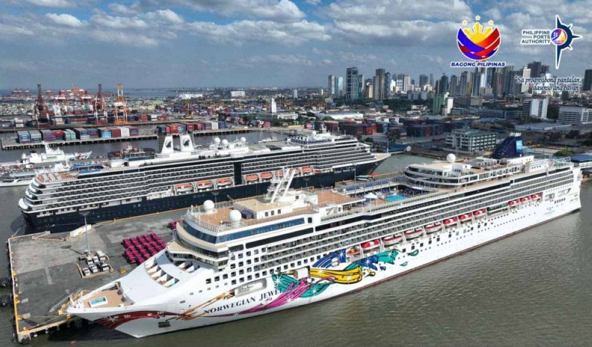 2 international cruise ships arrive in manila