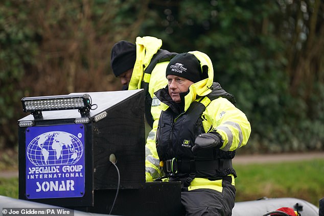 nicola bulley 'experts' begin searching river soar for missing two-year-old xielo maruziva after police called in specialist divers