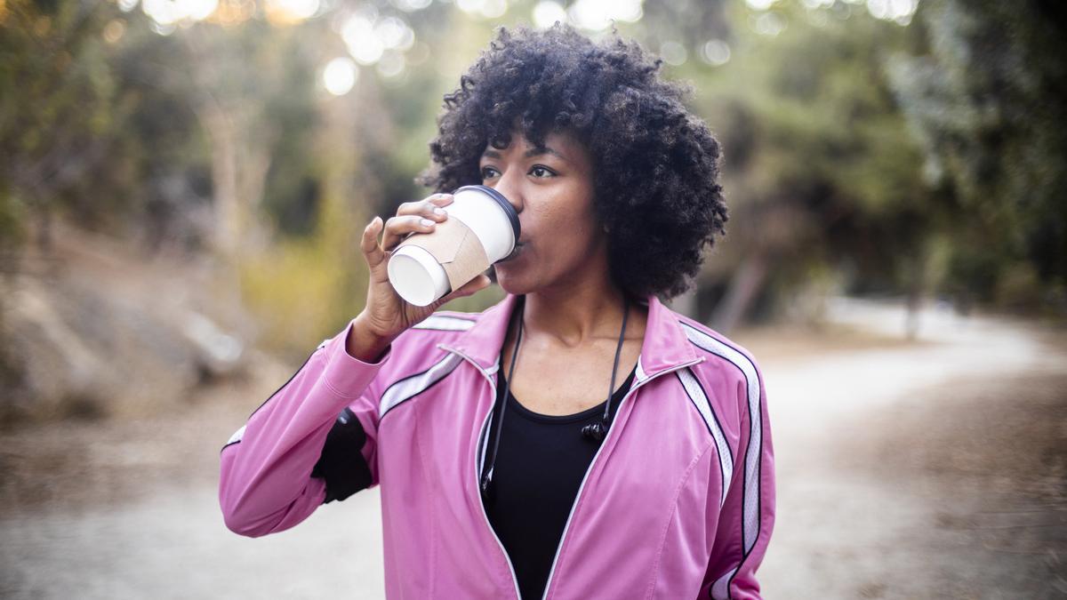 tomar cafeína cuando hacemos ejercicio: ¿ayuda a rendir más?
