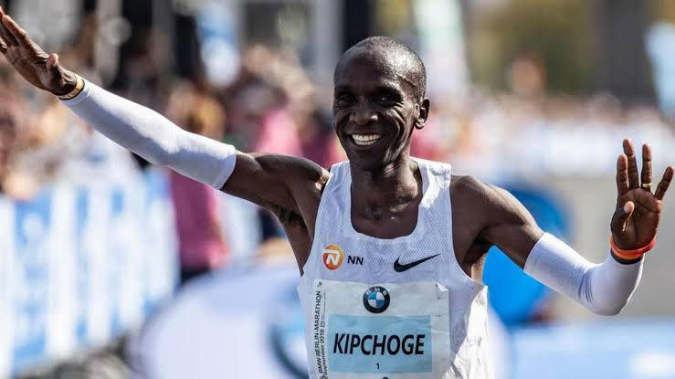 What Happened To Eliud Kipchoge During His Boston Marathon Debut?