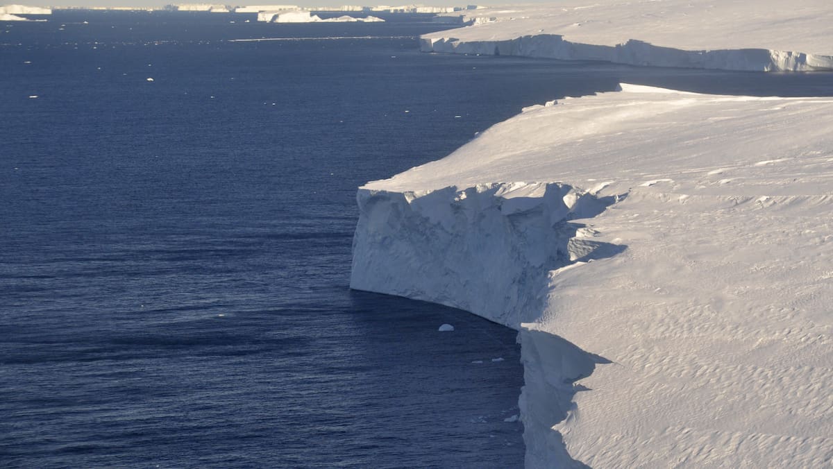 katastrophaler anstieg des meeresspiegels droht: «weltuntergangs-gletscher» schmilzt in rekordtempo