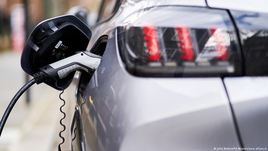 setor de carros elétricos luta para se impor na europa