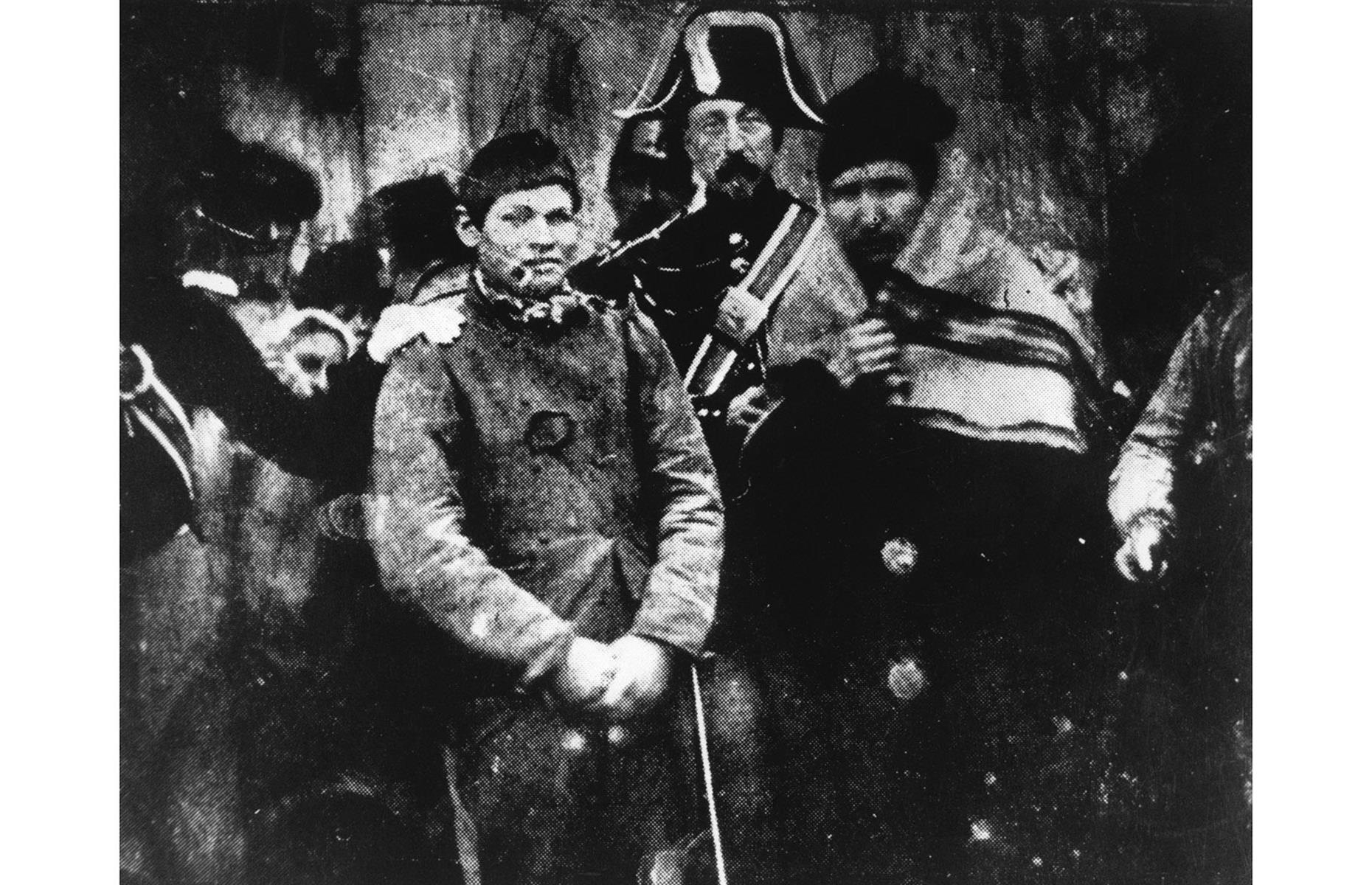 Как выглядит самое первое фото Incredible historic photos show life in the 1800s