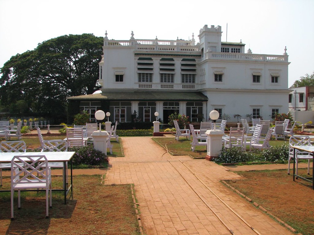 <p>This picturesque eco hotel features incredible libraries, beautiful verandas, and <strong>31 themed rooms </strong>that are decorated with antique furniture. </p>  <p>The award-winning gardens here are some of the best in India, and local craftsmen have helped to decorate the property. Other sustainable features include using solar power and recycled water for irrigation.</p>