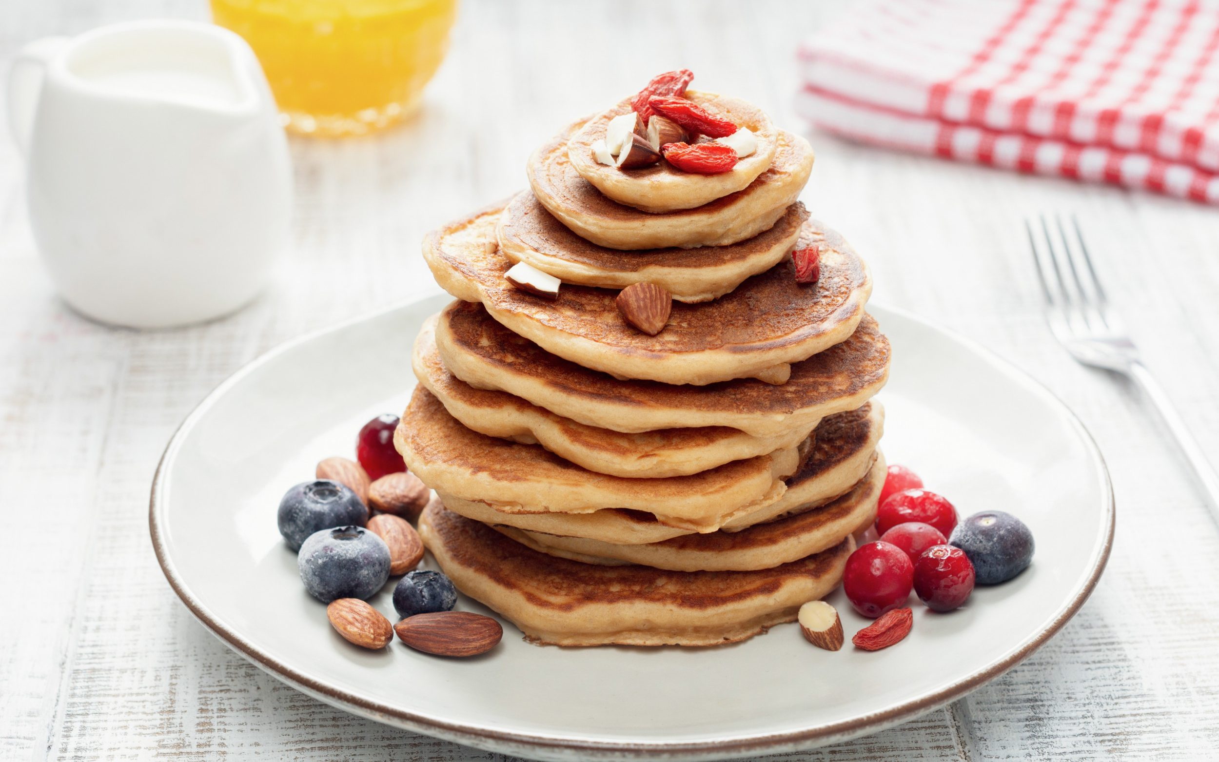 british vs american pancakes: we debate which is best