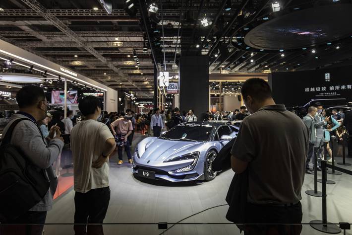 cinco fatores que fizeram a chinesa byd superar a tesla e dominar o mercado de carros elétricos